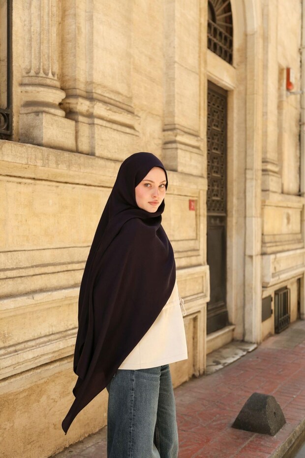 Talia Plain Shawl Taliav03-09