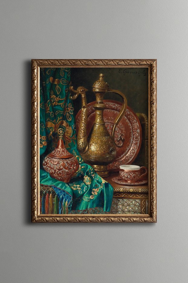 Vintage Antique Pitcher and Engraved Decorative Object - Vintage Patterned Frame - Fine Model