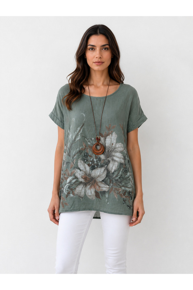 Women's Multi-Colored Patterned Italian Style Collared Blouse with Pendant