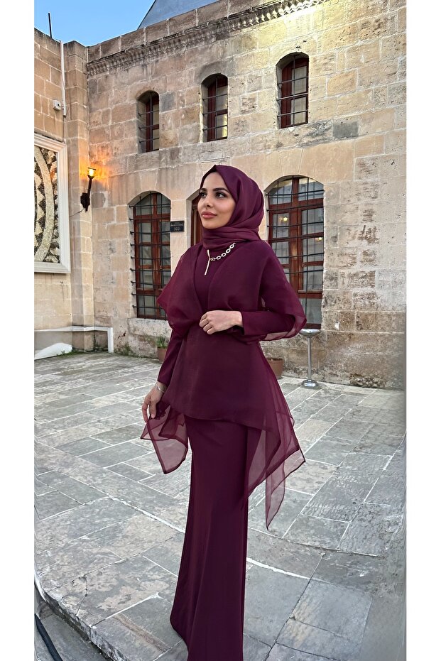Asian Hijab Tulle Detailed Evening Dress