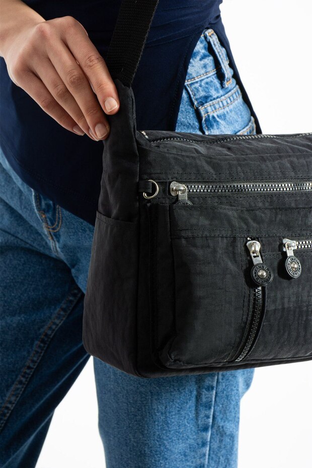 Klinkır Postman Bag Multi-Pocket Crossbody Strap Rain-Resistant Fabric