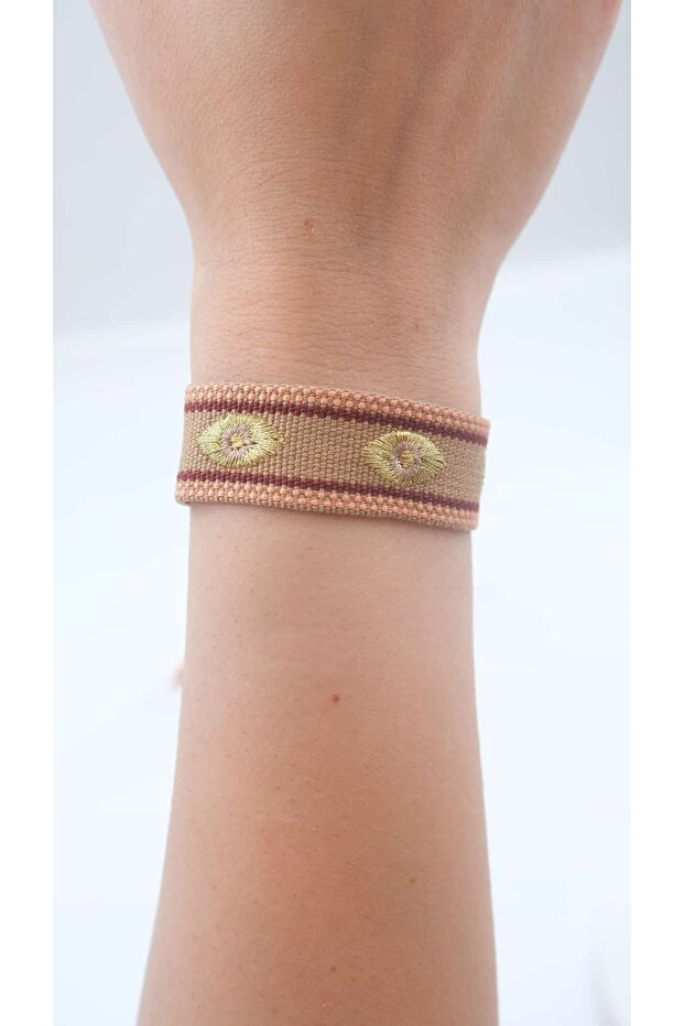 Gold Eye Figure Adjustable Bracelet