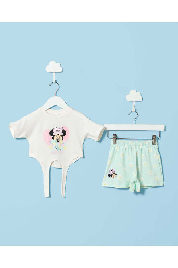 Infant Girls White T-Shirt With Shorts