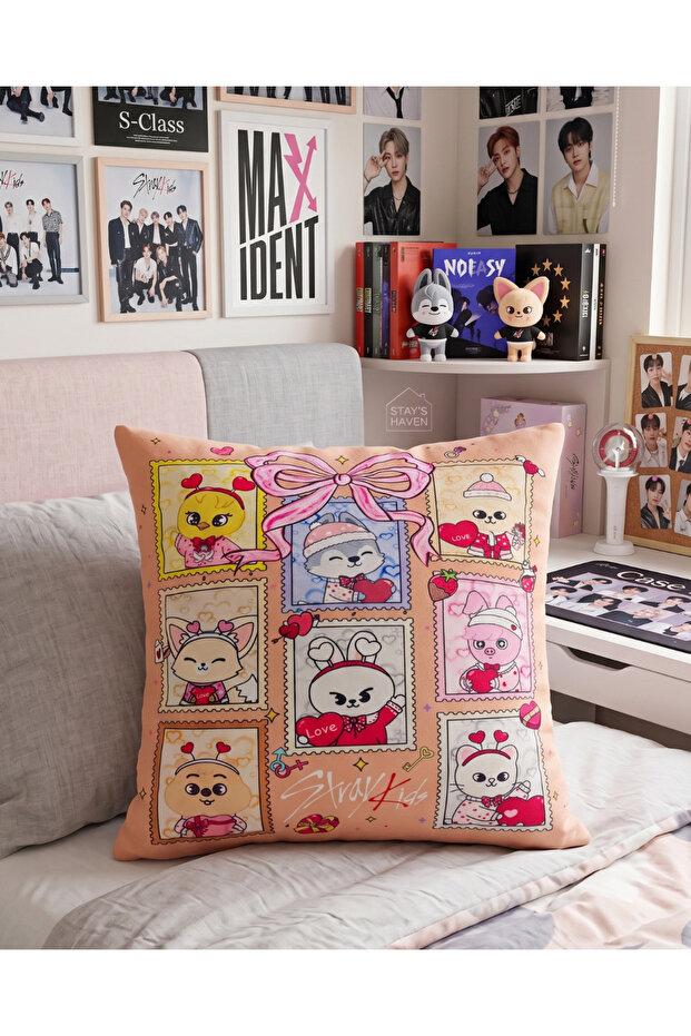 Stray Kids Skzoo Character Cute 40 X 40 Decorative Throw Pillow