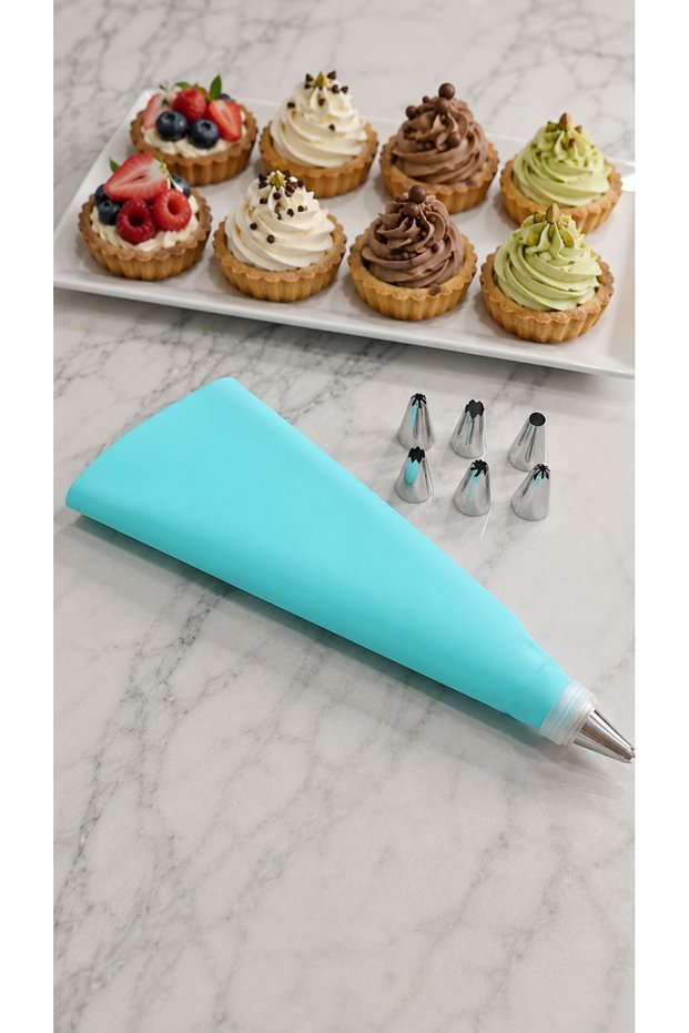 7-Piece Icing Bag Set - 7 Different Shapes, Tip Holder and Silicone Icing Bag - High Quality - Decorative Whipped Cream Shapes