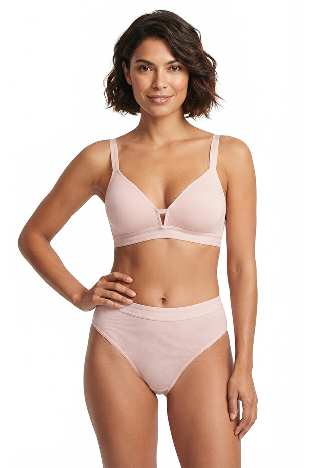 Strapless, Wireless Bra Set with Strap Detail