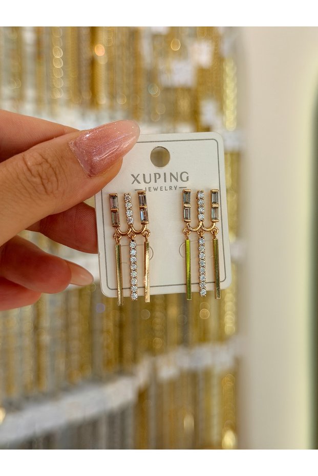 Xuping Non-Fade Rose Gold Zircon Stone Stick Earrings