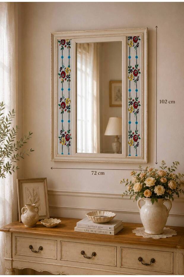 KANAVİÇE İŞLEMELİ AYNA
