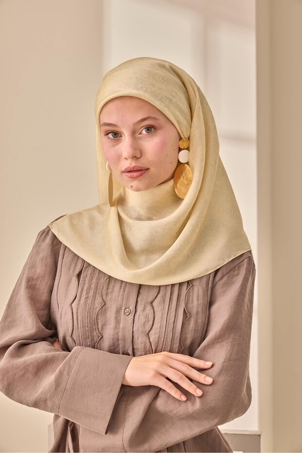Shiny Scarf 75012-01