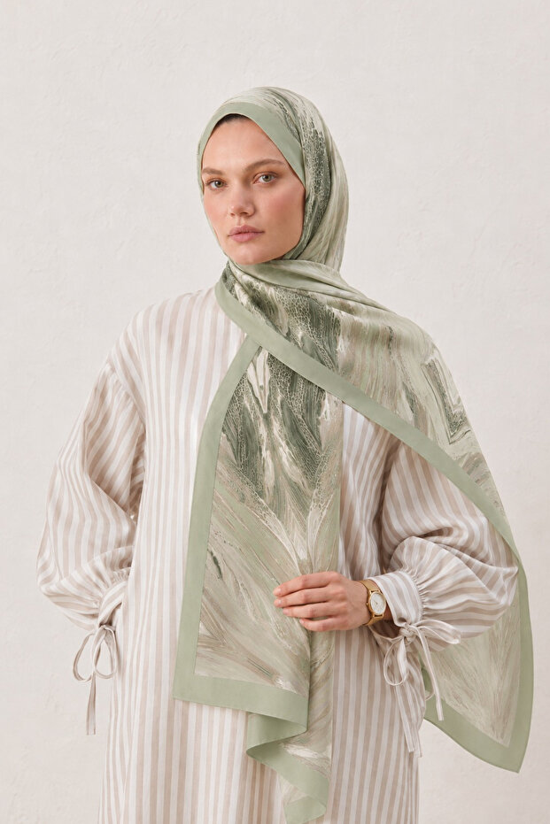Women's French Silk Shawl Model Hijab Premium Shawl