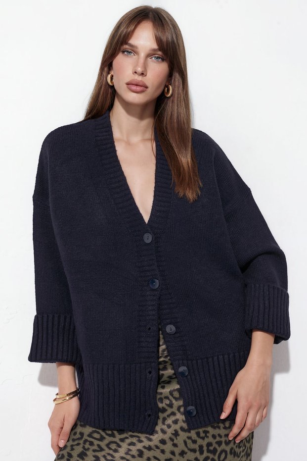 Viorna Ribbed V-Neck Buttoned Cardigan