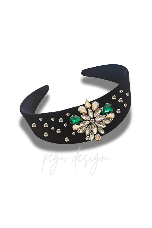 Lux Stone Black Velvet Crown Di̇ana Series