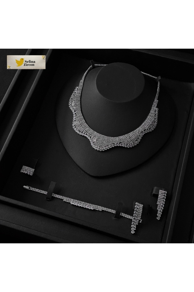 طقم اكسسوارات زركون بدقه الالماس مع التغليف فاخر