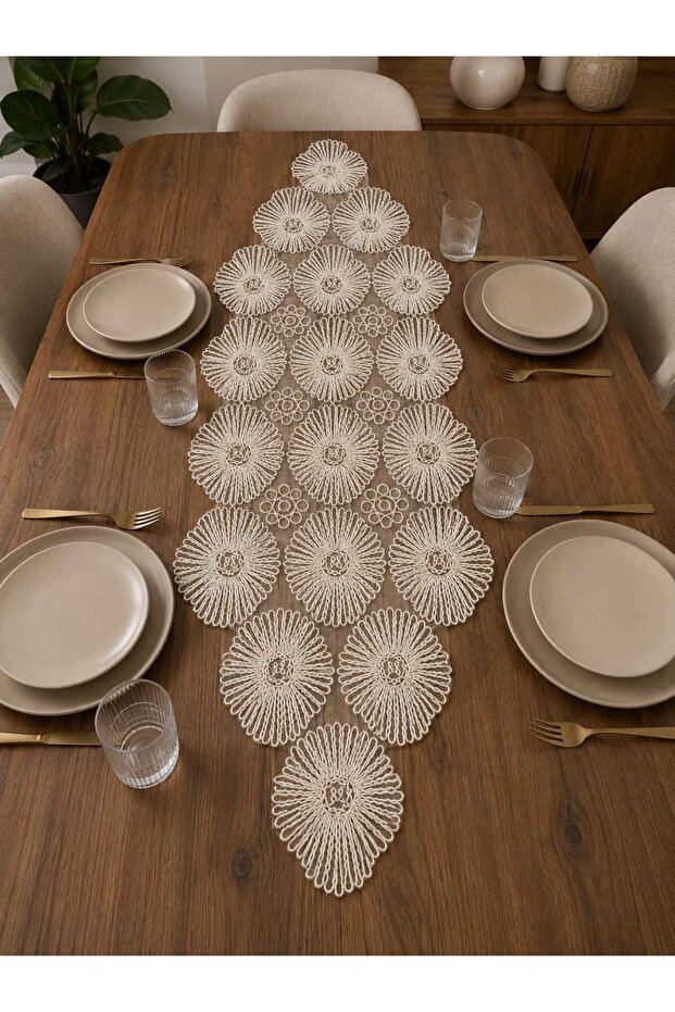 Dilek Ecru Lace Runner/Table-Console Cover