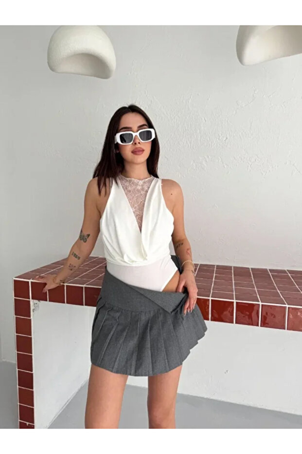 Lace Detailed Deep Neckline Body Stylish Sleeveless Summer Bodysuit - White