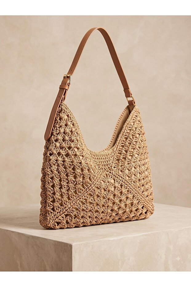 Camel Straw Bag 32X39 Cnt1007