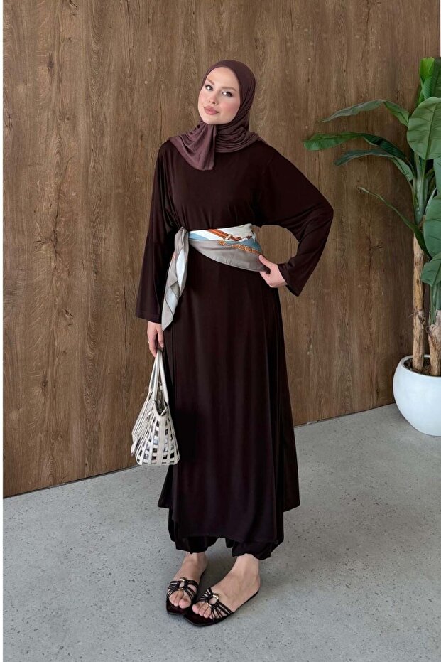 Double Slit Suit Brown