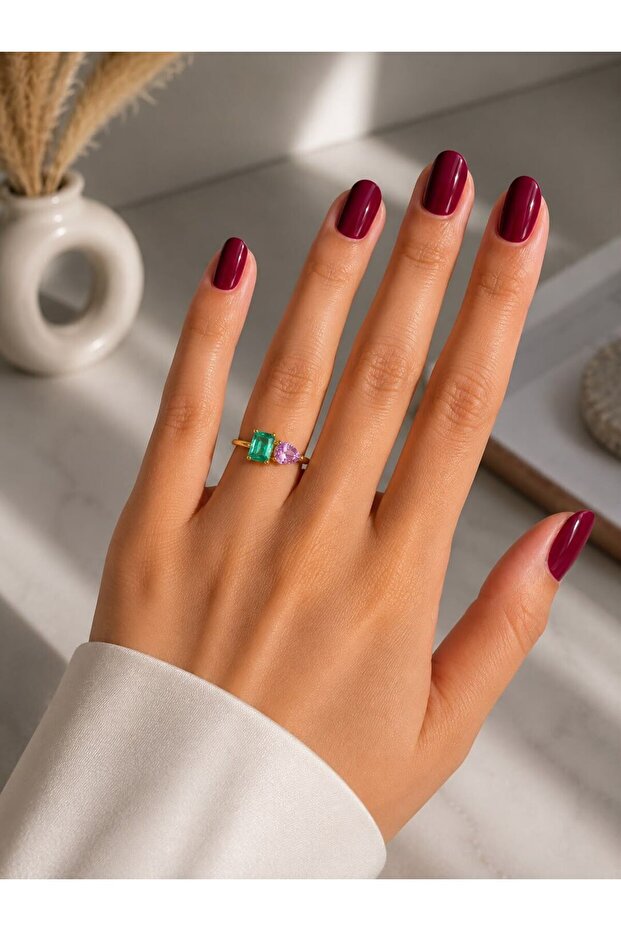 Minimal Steel Ring with Green & Lilac Stones – Gold