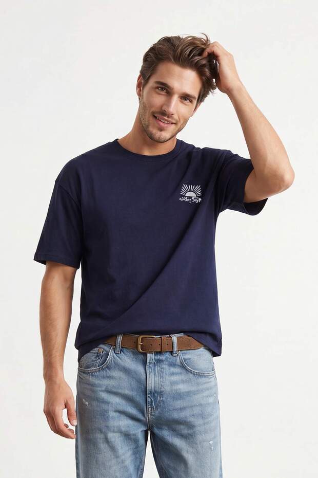 Lacivert Unisex Oversize/Geniş Kesim Baskılı %100 Pamuk T-Shirt TMNSS25TS00031 - 1