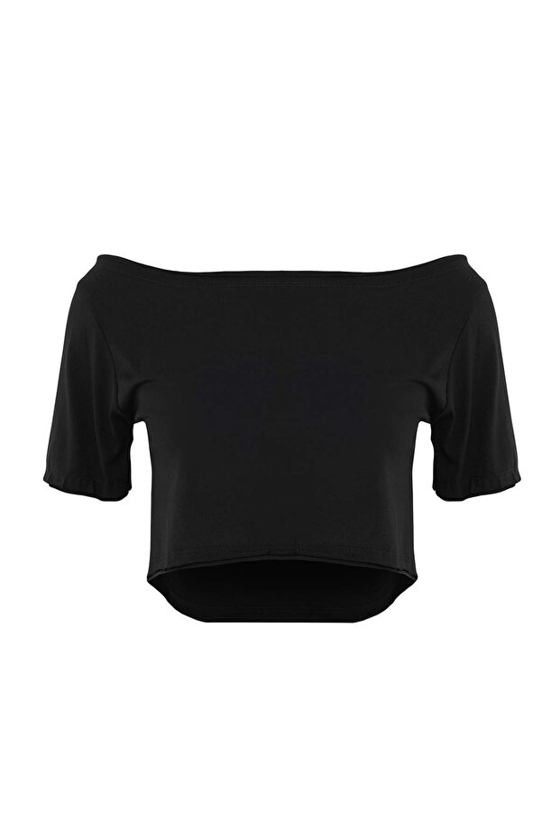 Trendyolmilla  Siyah %100 Pamuk Tekli Kayık Yaka Relaxed Örme T-Shirt TWOSS25TS00194 - Görsel 2