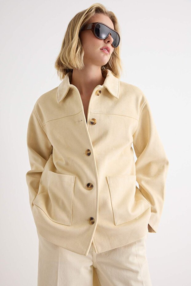 Bej Cep Detaylı Süet Mono Kapama Oversize Midi Trençkot TWOAW27TR00001