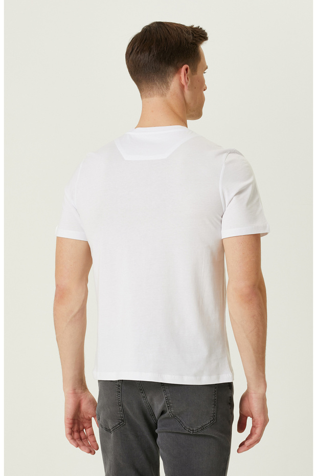 Beyaz Baskılı T-Shirt - 5