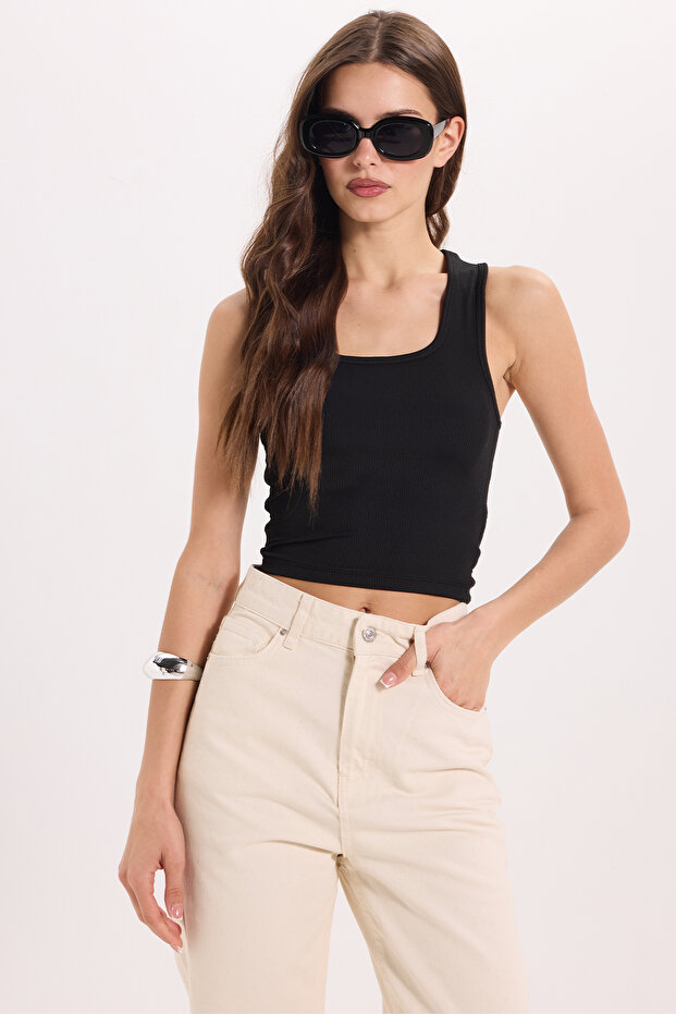Women's Slim Fit Narrow Cut Thick Strap Square Neck Black Athlete Blouse
