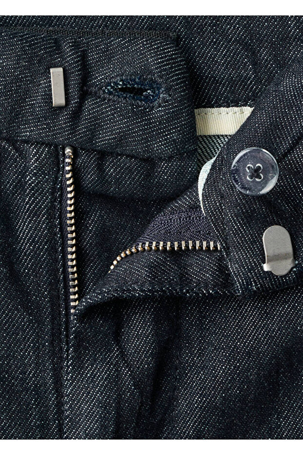 Gestreifte Jeans mit weitem Bein - 8