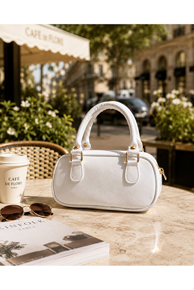 Women's White Wrinkled Textured Faux Leather Hand and Shoulder Bag