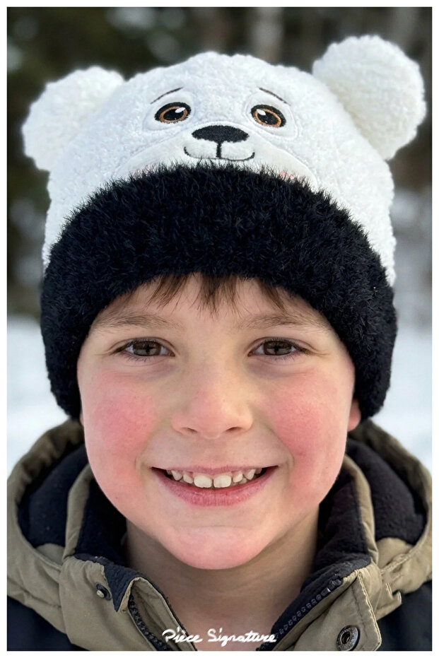 Luxury, Soft Figured Beanie with Fleece Lining for Young Children (Ages 8-12)