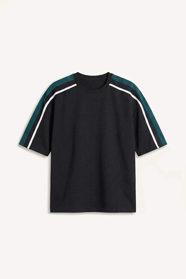 Loose Fit Crew Neck Short Sleeve Black T-Shirt G6484Ax26Sm