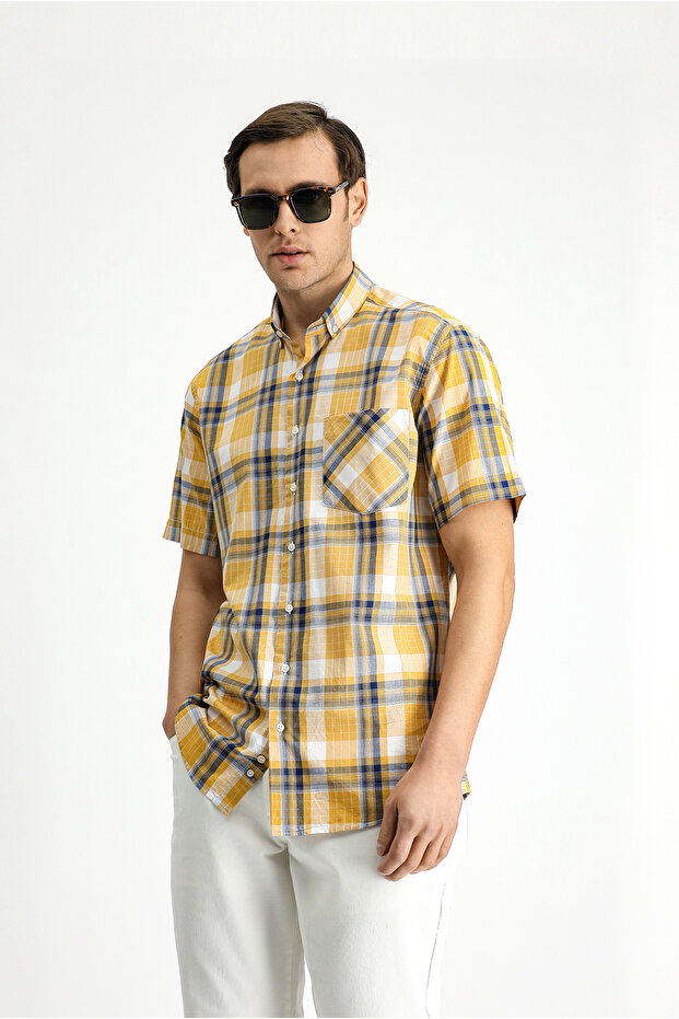 Short Sleeve Regular Fit Plaid Sports Button Collar Cotton Shirt