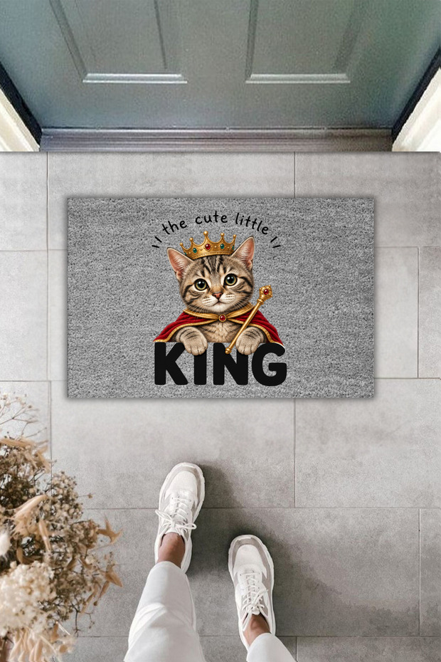 Crowned King Cat Door Mat – Decorative Mat with the Text "The Cute Little King" 70X45 cm