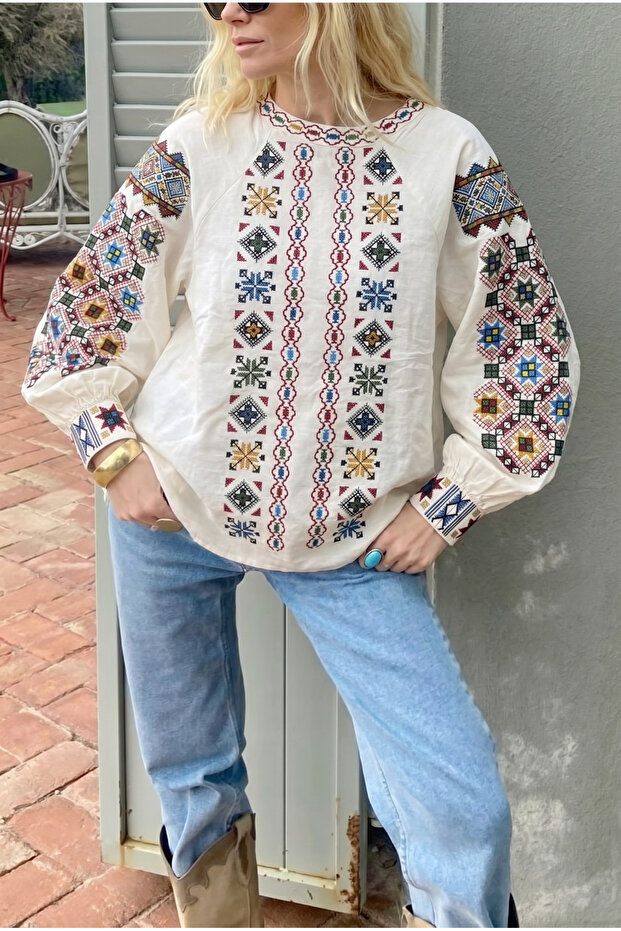 Women's White Balloon Sleeve Embroidered Cotton Blouse