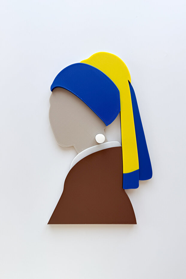 Girl with Pearl Earring Wall Hanging Keychain
