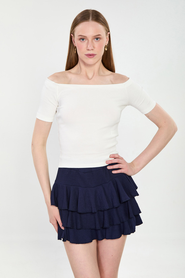 Women's Boat Neck Short Sleeve Bodysuit - Ecru