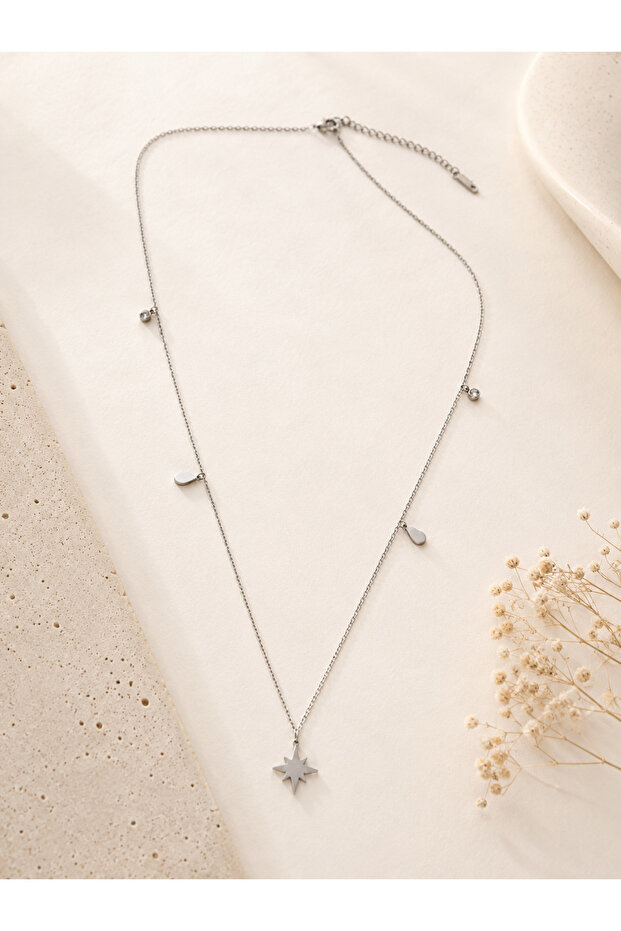 Arch Model Steel Necklace