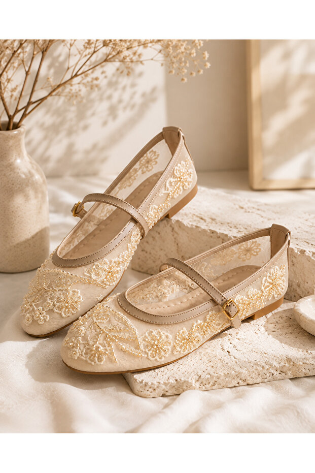 Mary Jane Lace Embroidered Ballerinas