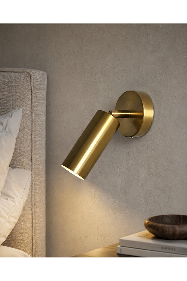 Carla Single Decorative Movable Modern Metal Wall Sconce for Indoor Use (Daylight Led Bulb Included...)