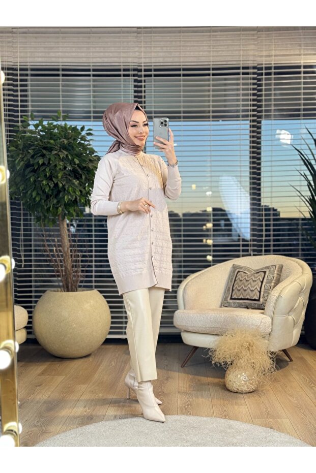 25K1111 سترة بنمط هاوندستوث باللون البيج