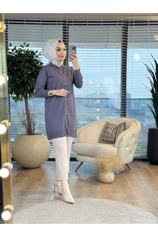 25K300 سترة معدنية بأزرار مدخنة