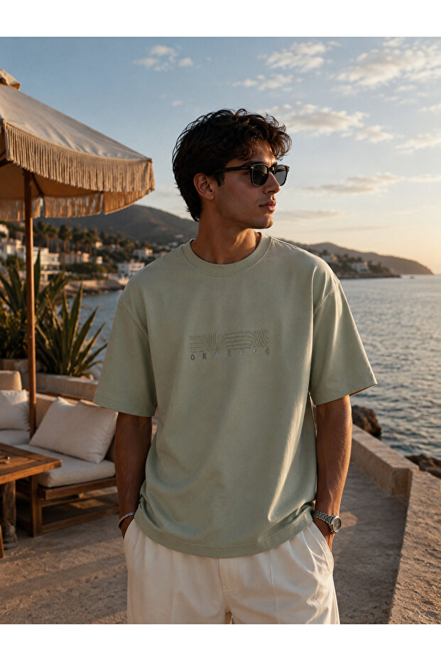 Unisex t-shirt