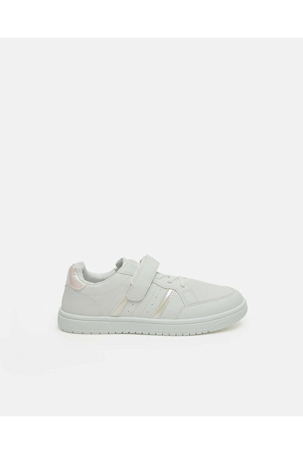 Senior Girls White Embroidered Sneakers