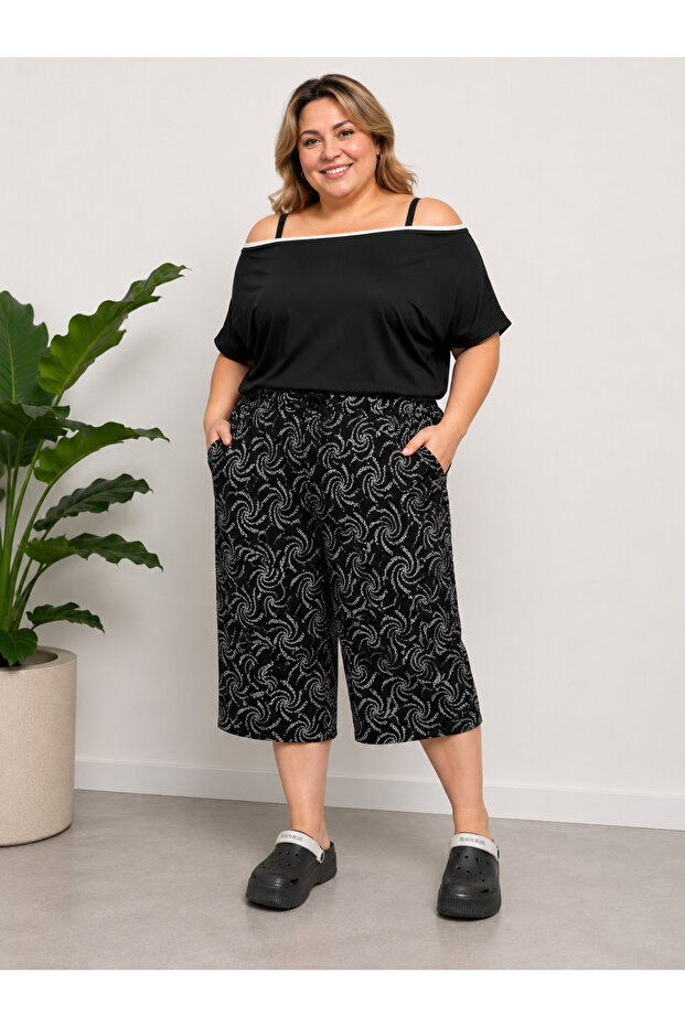 Women's Printed Plus Size Stretchy Fabric Pocket Capri Shorts