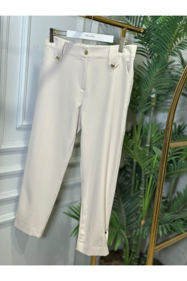 26028 Triangle Bridge Pants Beige