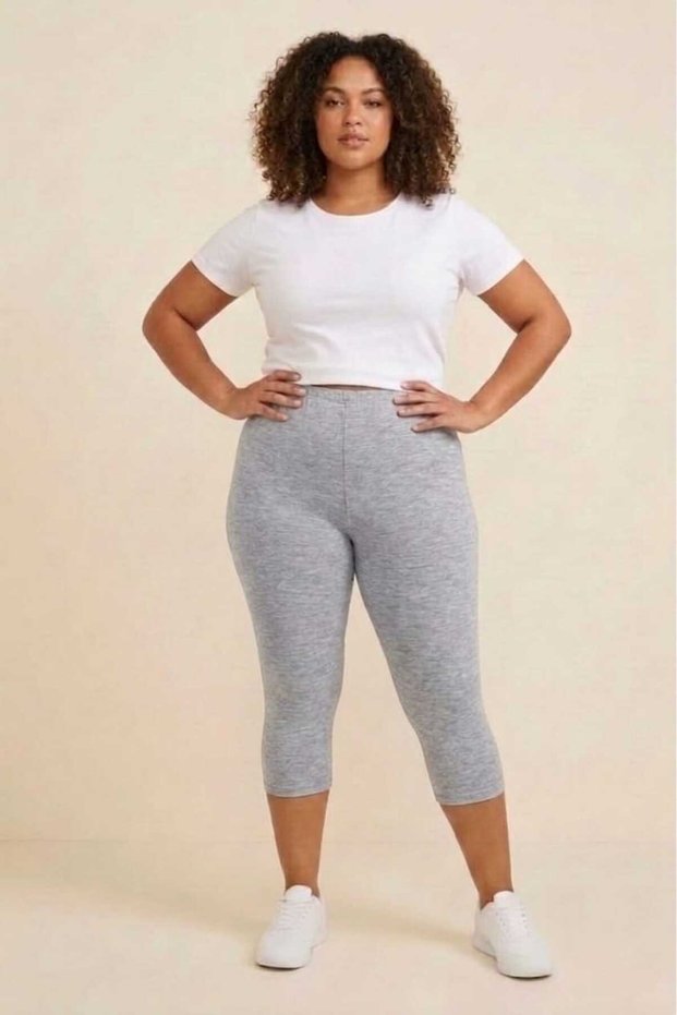 Women's Gray Plus Size Cotton Lycra Below Knee Capri Leggings |   High Waist No-Show Flexible Daily Leggings