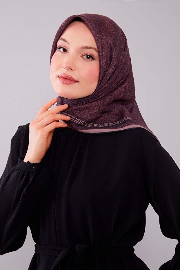 وشاح من الحرير والقطن بتصميم حواف السلمون