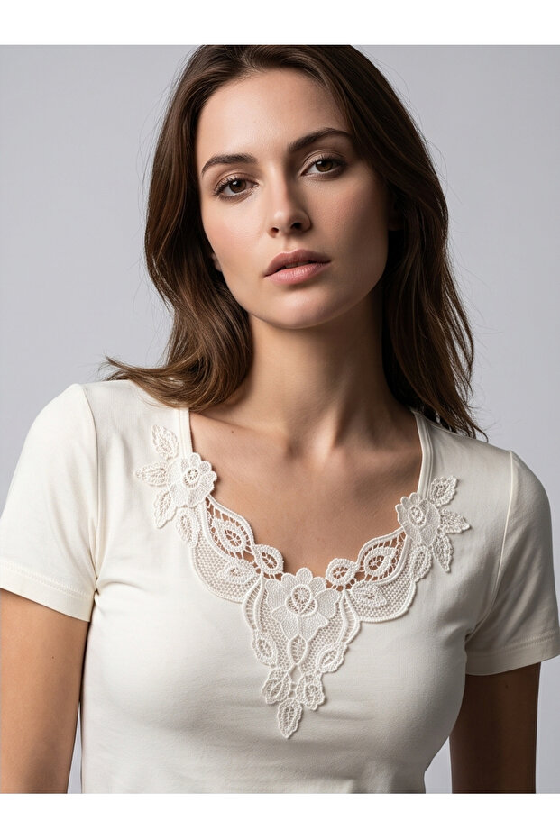 Women's Premium Quality Basic T-Shirt - Comfortable Fit Trendy Clothing