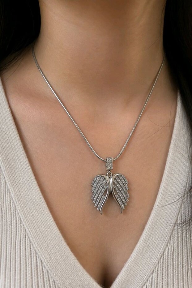 Figured Anti-Tarnish Steel Adjustable Chain Luxury Necklace