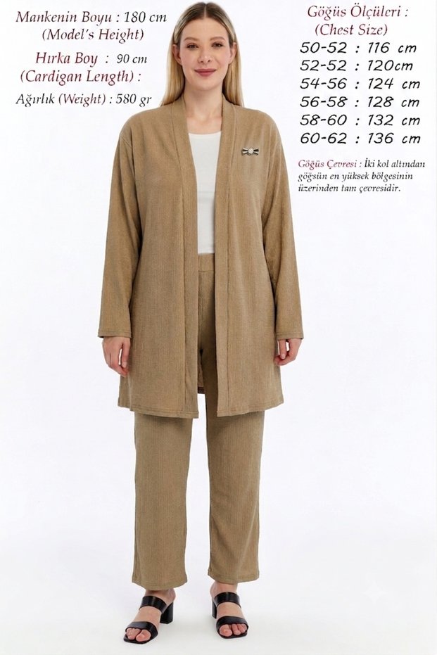 Plus Size Women's Summer Double Brooch Mother Suit Breathable Wrinkled Fabric Pants Cardigan Beige